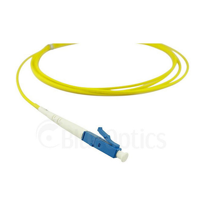 BlueOptics Cable de parcheo de fibra óptica Simplex LC-UPC a LC-APC SM OS2 7,5m BlueOptics Cable de parcheo de fibra óptica Simplex LC-UPC a LC-APC SM OS2 7,5m