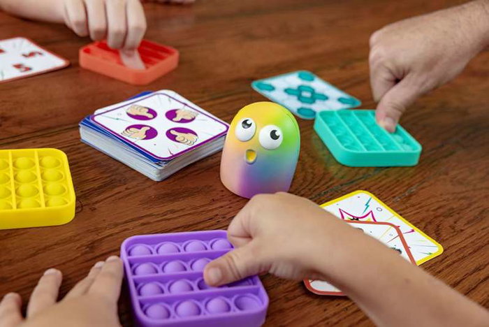 Falomir Juego Presto: Date Prisa en Hacer Pop a las Burbujas! Edad Mínima 6 Años