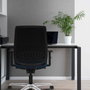 PIQUERAS Y CRESPO Silla de oficina Alares con mecanismo sincro, malla negra y asiento amarillo