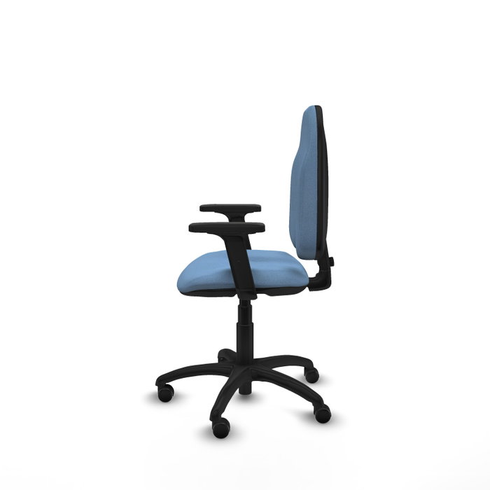 Silla de oficina Algarra con mecanismo Contacto permanente básico tapizada con Tela color Azul cielo. Equipada con Base poliamida negra, Brazos 2D y Ruedas de parqué Silla de oficina Algarra con mecanismo Contacto permanente básico tapizada con Tela color Azul cielo. Equipada con Base poliamida negra, Brazos 2D y Ruedas de parqué