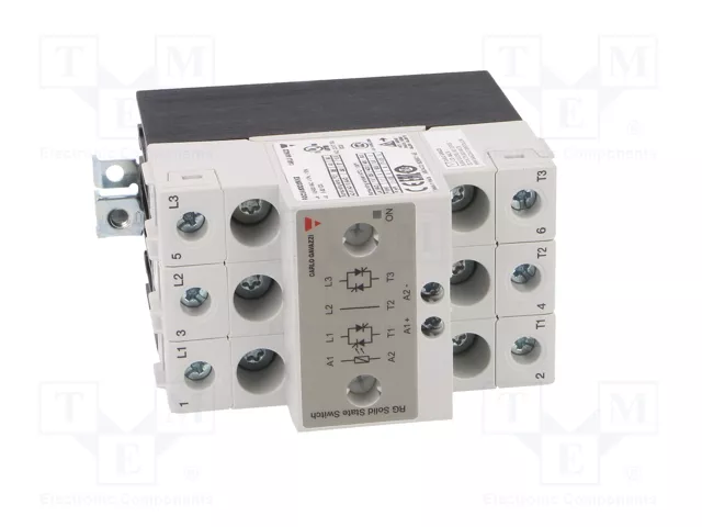 CARLO GAVAZZI RGC2A60D25KKE Relé semiconductor trifásico 25A 42-660VAC