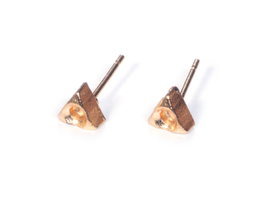 Innspiro Pendiente metálico triángulo dorado Xilion 3mm 5x5x13mm