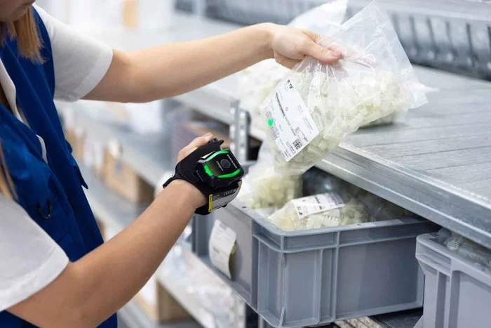 Datalogic CODiScan Lector de Códigos de Barras Portátil 1D/2D con Sensor LED - Bluetooth, Wi-Fi, Batería Recargable, Negro