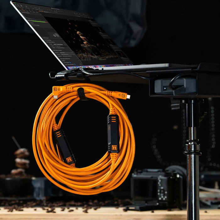 Tether TetherPro USB-C Optima 10G Naranja 9,4m Tether TetherPro USB-C Optima 10G Naranja 9,4m