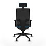 Silla de oficina Horna con mecanismo Sincro/Traslack tapizada con Tela color Verde petróleo y malla color Negro. Equipada con lumbar 1D, Brazos 1D, Cabecero 2D y Ruedas 65 mm parqué