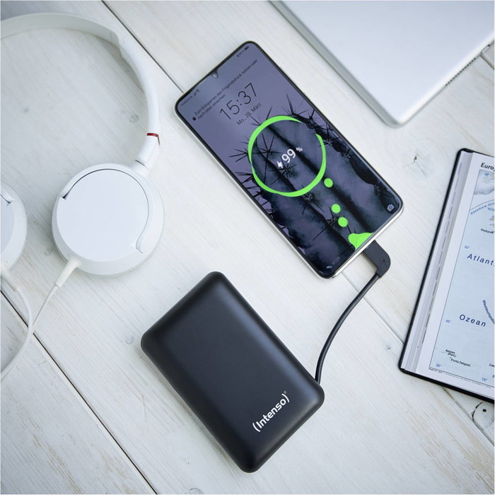 Intenso Powerbank XC10000 Negro con cable USB-A + USB-C