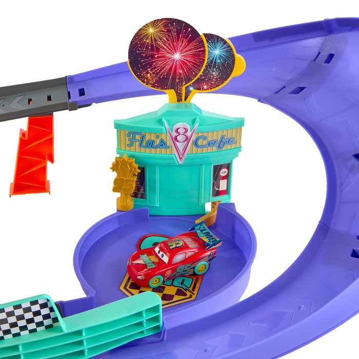 MATTEL Pista Celebración de Rayo McQueen Cars Disney Pixar MATTEL Pista Celebración de Rayo McQueen Cars Disney Pixar