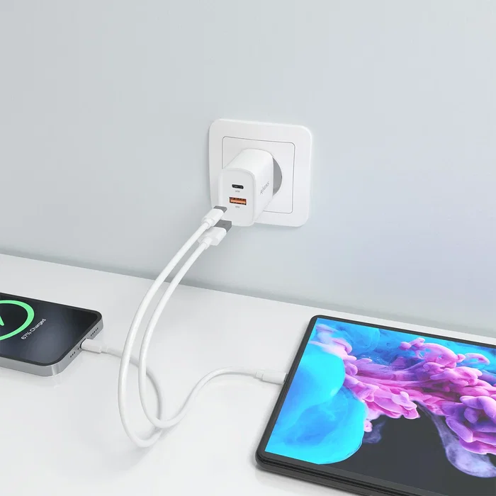 Aisens Cargador GaN 30W con USB-C y USB-A Blanco