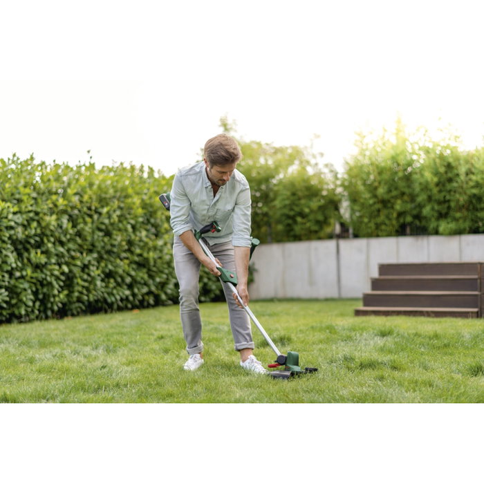 Bosch UniversalGrassCut 18-260 Desbrozadora Cortabordes 2 en 1 con Batería de 18V y 26 cm