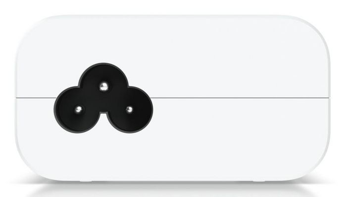 Ubiquiti Adaptador PoE+ 30W, 48V DC 0.65A 100-240V AC 50/60Hz para dispositivos UniFi Ubiquiti Adaptador PoE+ 30W, 48V DC 0.65A 100-240V AC 50/60Hz para dispositivos UniFi