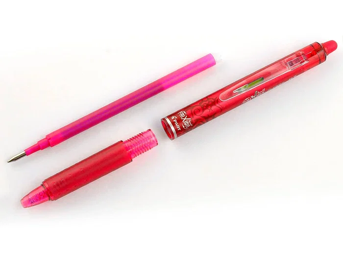 Pilot Frixion Clicker Bolígrafo Borrable Punta Media 0,7 mm Tinta Gel Rojo en Blister