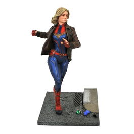 Diamond Select Toys Figura Diamond Collection Capitana Marvel Corriendo Resina 28 cm Edición Limitada 3000 Unidades
