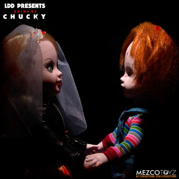 MEZCO TOYZ Living Dead Dolls Set 2 Muñecos Chucky and Tiffany 25cm PVC Ropa Tela