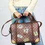 Karactermania Bolso para Ordenador Portátil Mickey Mouse Journey Marrón