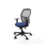 Silla de oficina Jorquera con mecanismo Sincro tapizada con Tela color Azul marino y malla color Gris. Equipada con lumbar 1D, Brazos 1D y Ruedas 65mm nailon