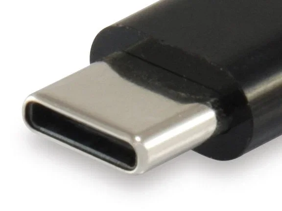 Equip Adaptador USB-C Macho a Micro USB Hembra para Carga y Sincronía, Compatible con Samsung Galaxy S8/S8+, Nexus 6P/5X y Thunderbolt 3/4, Aluminio Negro, Referencia 133472