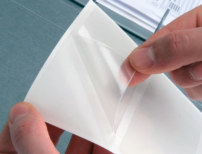 Q-connect Funda Autoadhesiva Cristal Din A4 (210 x 297 mm) 120 micras Pack 5 Unidades Q-connect Funda Autoadhesiva Cristal Din A4 (210 x 297 mm) 120 micras Pack 5 Unidades