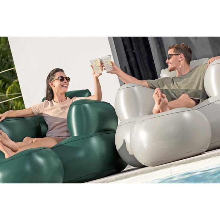 Bestway Sillón Hinchable con Reposapiés Color Surtido 107x99x80/48x48x36 cm