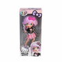Famosa Muñeca Hello Kitty con 15 puntos de articulación y accesorios, 19.5 cm