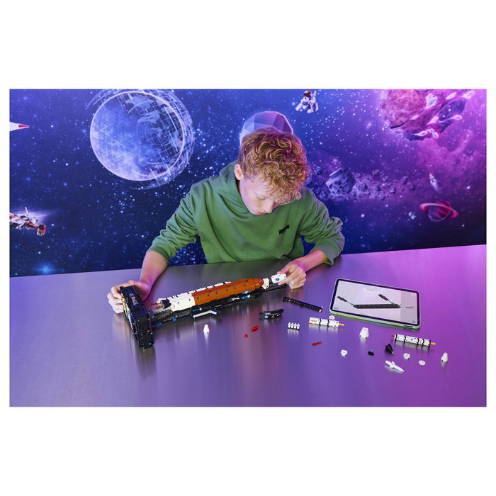 LEGO Technic NASA Artemis SLS Cohete de Lanzamiento Espacial 42221