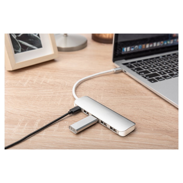 Digitus DA-70357-1 USB-C Hub 4 Puertos USB 3.0 con Cable Integrado y Puerto PD, Blanco