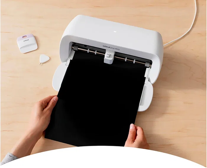 Cricut Smart Iron-On Joy Xtra Vinilo Termoadhesivo para Plancha 24.1x61 cm Negro