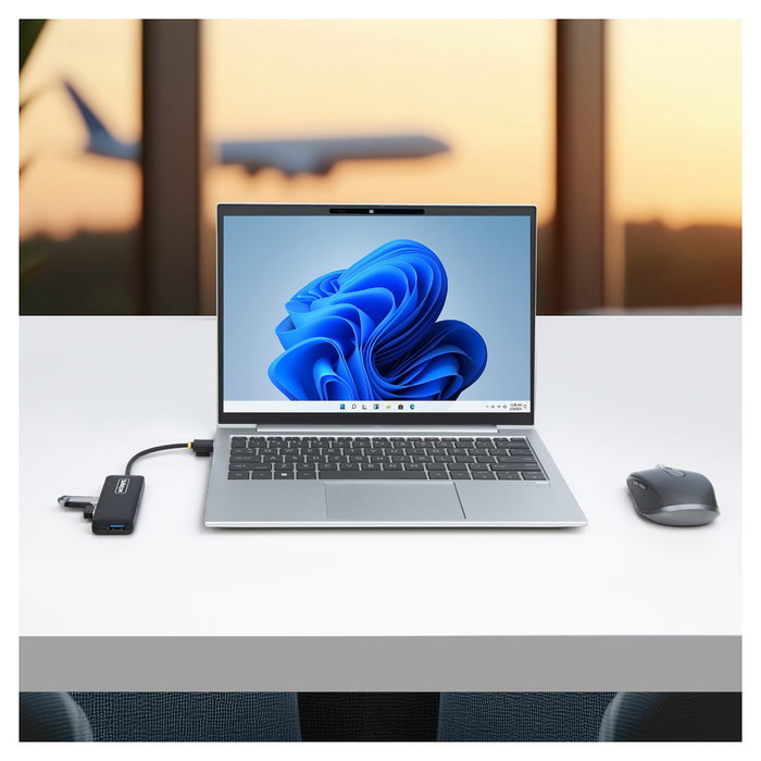 StarTech.com Hub USB-A de 4 Puertos H5A4A-USB-HUB 5Gbps Negro