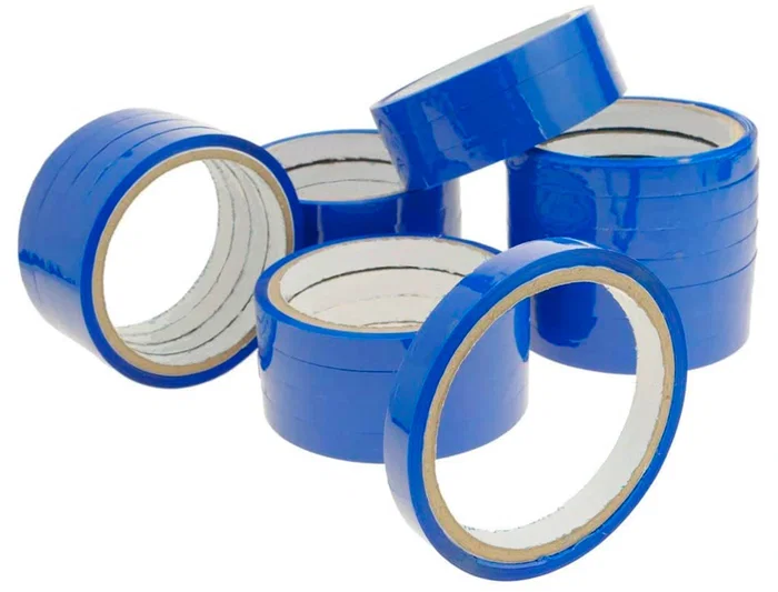 Q-connect Cinta Adhesiva Azul para Cerrar Bolsas, 66 m x 9 mm, para Máquinas Precintadoras, Rollo
