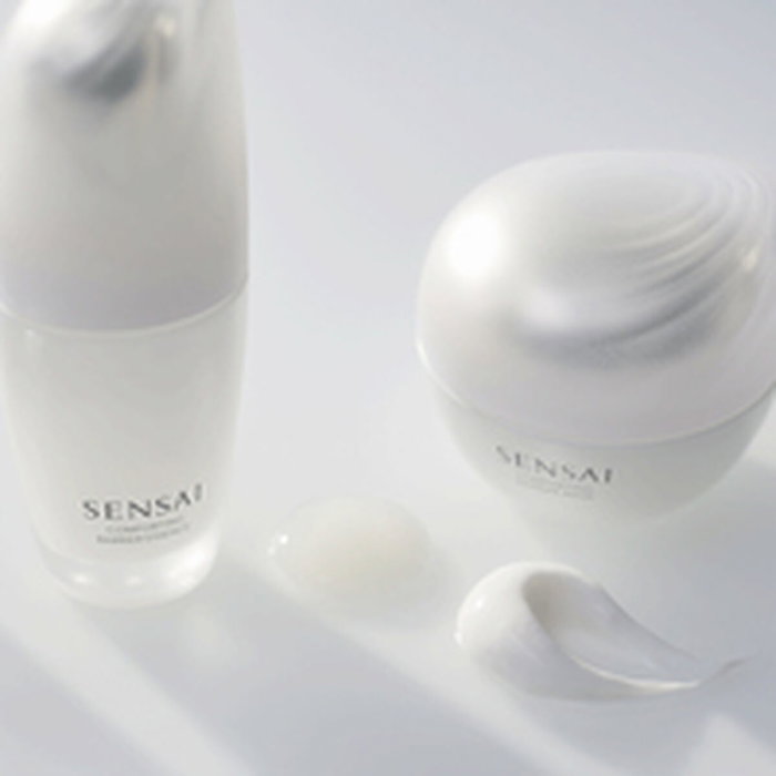Sensai Comforting Barrier Essence 40 ml Sensai Comforting Barrier Essence 40 ml