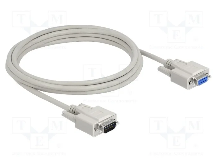 DeLOCK Cable serial RS-232 SUB-D 9 a SUB-D 9, 3 m, Beige DeLOCK Cable serial RS-232 SUB-D 9 a SUB-D 9, 3 m, Beige