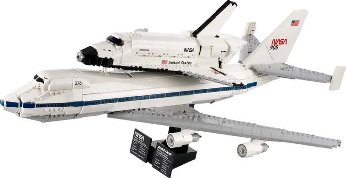 LEGO Avión portaaviones LEGO Icons 10360