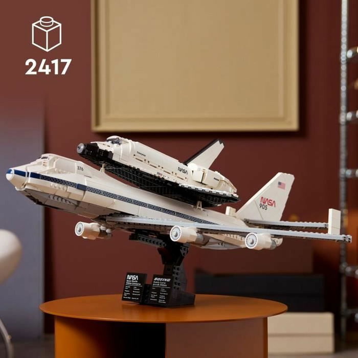 LEGO Avión portaaviones LEGO Icons 10360