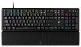Corsair K70 Core con interruptores MLX Red, RGB y reposamuñecas