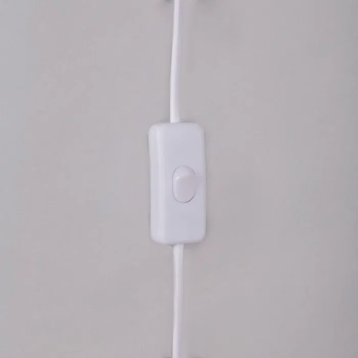 Aplique de pared Quilmes SKD-W1024 en ratán y madera con portalámparas E14 para salón o dormitorio