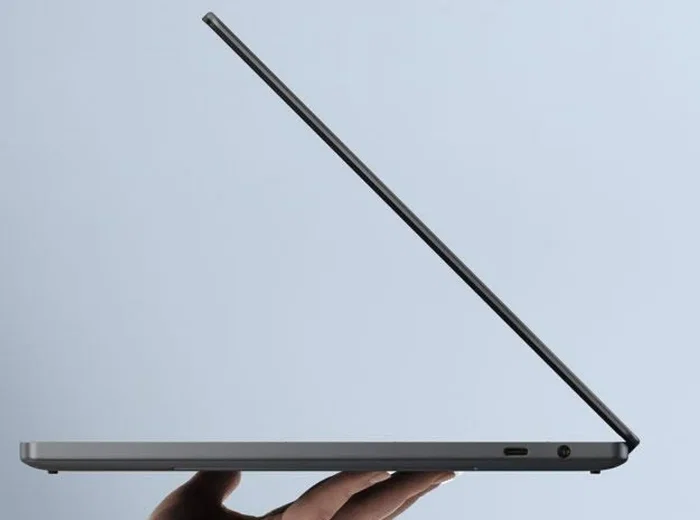 Dell XPS 14 Ultra X7 358H 14 pulg 32GB 512GB Win11Pro Grafito