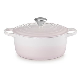 Le Creuset 21177247774430 Signature Gusseisen-Bräter, Sartén Redonda 24cm 4.2L Color Shell Pink, Hierro Fundido, Resistente a 260°C, Incluye Tapa