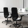 PIQUERAS Y CRESPO Silla de oficina Mardos con mecanismo Sincro/Traslack, Blanco y Negro