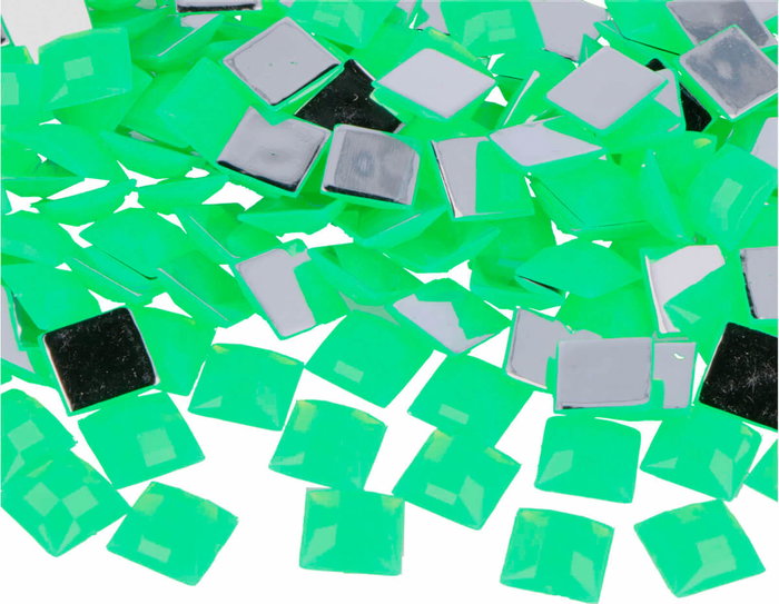 Innspiro Gemas Decorativas Acrílicas Cuadrado Verde Fluor 12x12mm 500u. Innspiro Gemas Decorativas Acrílicas Cuadrado Verde Fluor 12x12mm 500u.