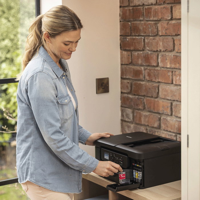 Brother DCP-J1360DW Impresora Multifunción Inyección de Tinta Negra Brother DCP-J1360DW Impresora Multifunción Inyección de Tinta Negra