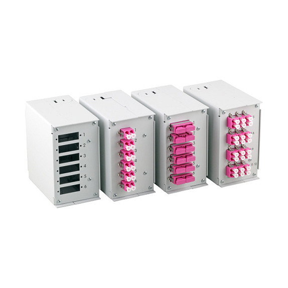 EFB Elektronik EFB Hutschienenbox Frontblende leer 1,7mm para 6x SC-Simplex / LC-Duplex / E2000 EFB Elektronik EFB Hutschienenbox Frontblende leer 1,7mm para 6x SC-Simplex / LC-Duplex / E2000