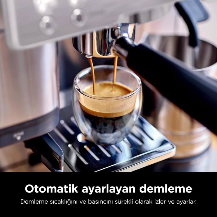 Ninja ES601EU Luxe Café Premier Máquina espresso con molinillo integrado, 9 bar, espumador de leche, 1650W, negro/acero inoxidable Ninja ES601EU Luxe Café Premier Máquina espresso con molinillo integrado, 9 bar, espumador de leche, 1650W, negro/acero inoxidable