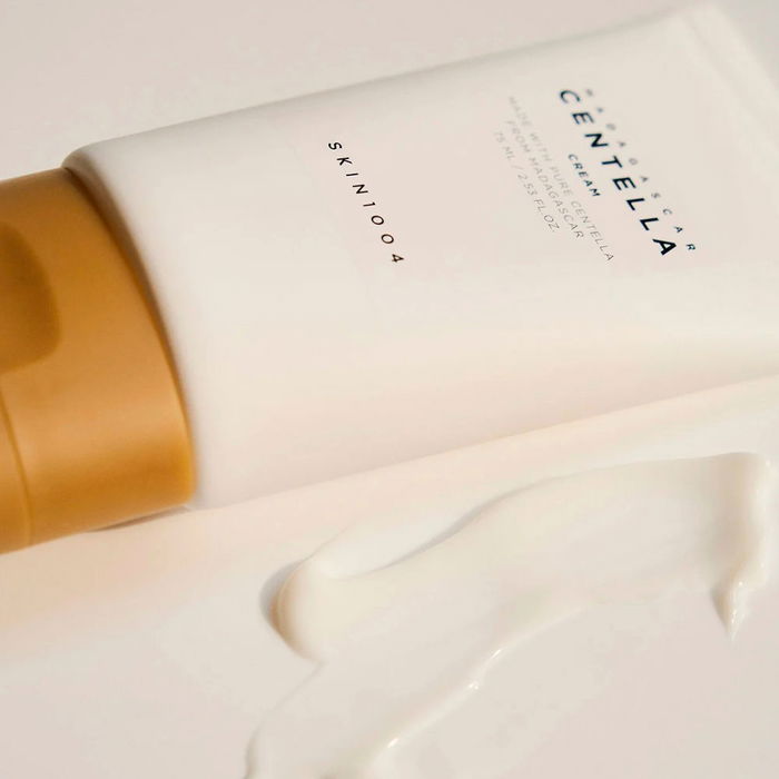 SKIN1004 MADAGASCAR CENTELLA Crema Hidratante Facial 75 ml SKIN1004 MADAGASCAR CENTELLA Crema Hidratante Facial 75 ml