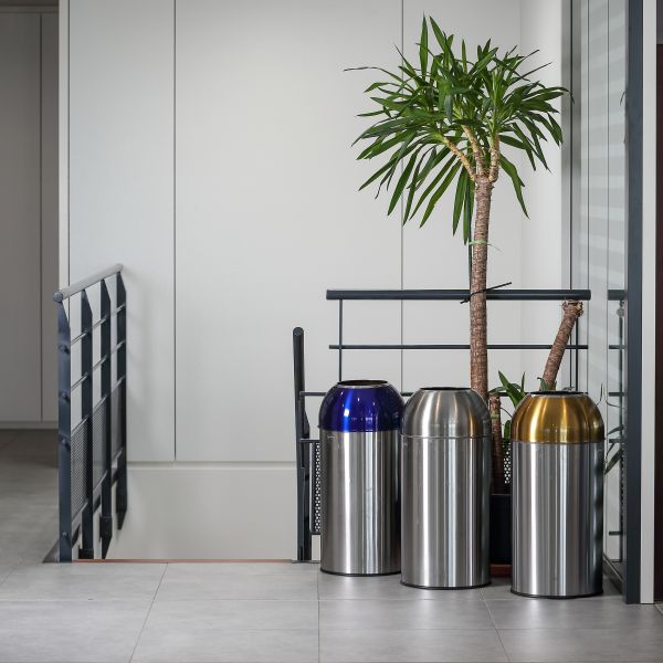 PROBBAX - OD-6140-SSSTL - Papelera de cúpula abierta - 38 cm de Ø x 74 cm de alto - 40 L - Acero inoxidable satinado