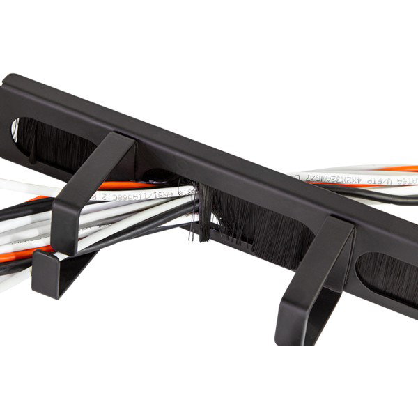 LogiLink Panel de gestión de cables 19 pulgadas 1HE con 4 abrazaderas de acero Black LogiLink Panel de gestión de cables 19 pulgadas 1HE con 4 abrazaderas de acero Black