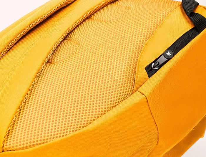 Antartik Mochila con Asa y Bolsillos con Cremallera Color Mostaza 310x160x410 mm