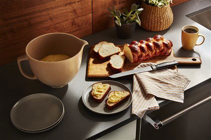 Kitchenaid 5KSM2CB5PFC Bol de Cerámica Fired Clay - Apto Microondas, Horno, Congelador y Lavavajillas, Ligero con Pico Vertedor y Asa