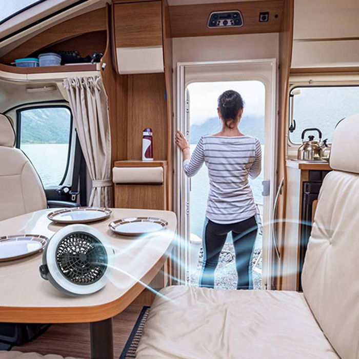 Grundig Ventilador con luz para acampar Negro ø19,5 x 6,3 cm