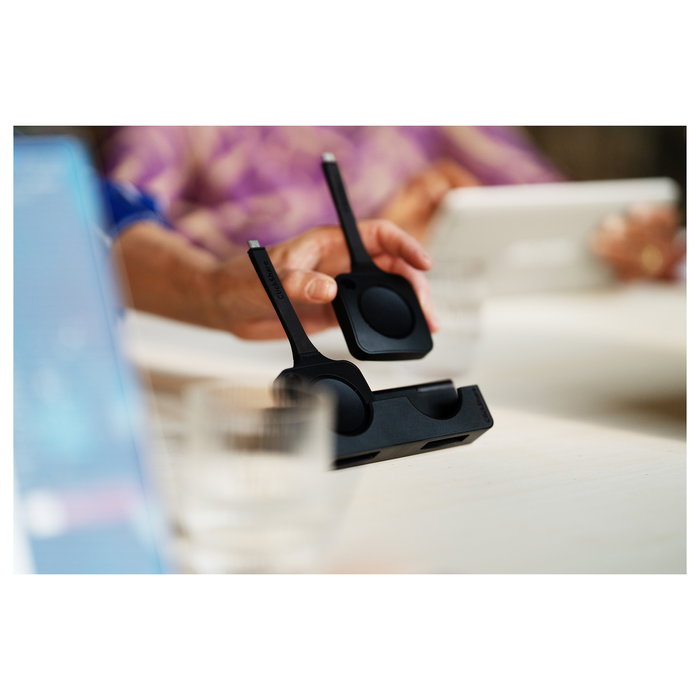 Barco ClickShare Hub Pro - Sistema de Gestión de Videoconferencia Modular con Panel de Control, 5K Ultra HD, Negro