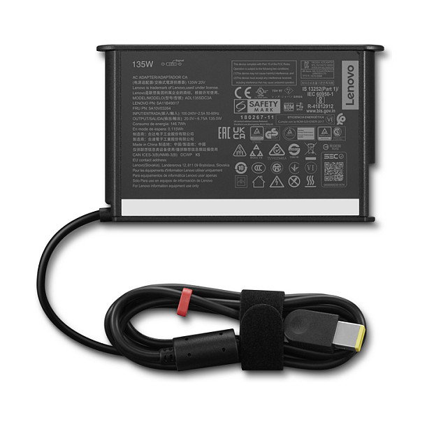 Lenovo Adaptador de CA 135 W punta delgada ThinkPad Gen2 - Negro Lenovo Adaptador de CA 135 W punta delgada ThinkPad Gen2 - Negro
