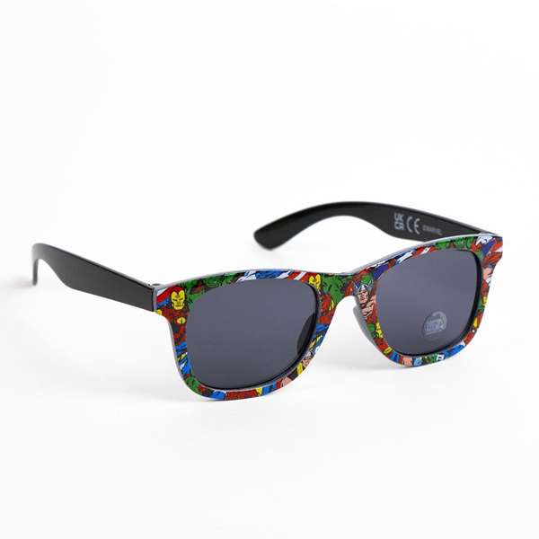 Cerdà Gorra Set Gafas de Sol Avengers Talla 53 cm Niños +3 Años Cerdà Gorra Set Gafas de Sol Avengers Talla 53 cm Niños +3 Años